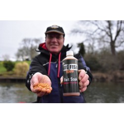 Lichid Atractant Dynamite Baits Big Fish River Bait Soak - Meat Furter 500ml